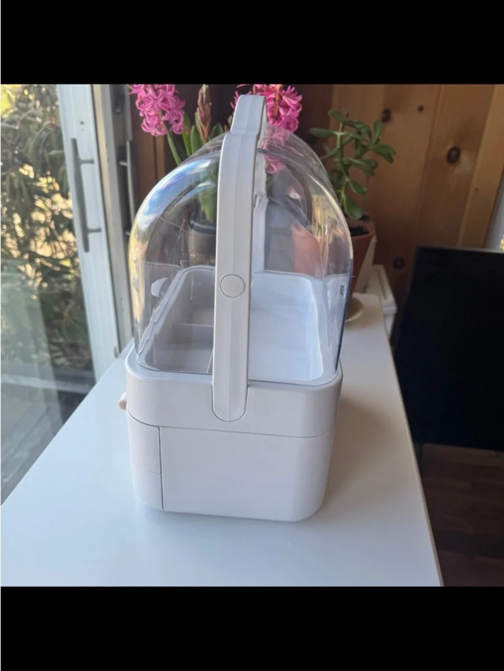 White Stackable Cosmetic & Jewelry Organizer with Clear Lid